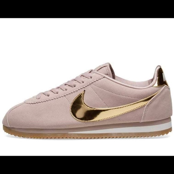 nike classic cortez se women's